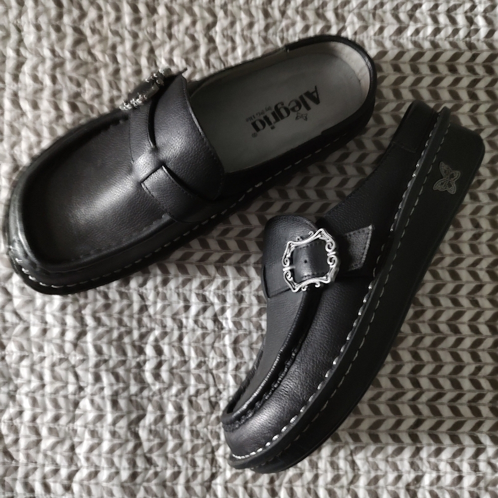 Alegria Women's Black Slip-On Loafers with Silver Buckle Size 38